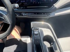 Buick E5 Premium Standard Range Edition - ფოტო 14