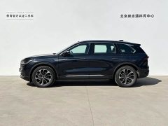 Lincoln Navigator 2023 2.0T AWD Prestige - ფოტო 3