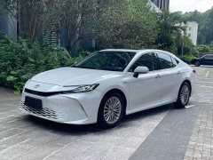 Toyota Camry Hybrid 2.0L HGVP Luxury - ფოტო 1