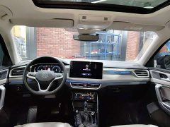 Volkswagen Taos 380TSI AWD R-Line High Performance Edition - ფოტო 12