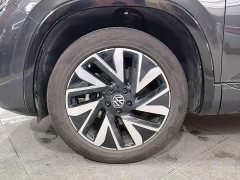Volkswagen Taos 380TSI AWD R-Line High Performance Edition - ფოტო 15