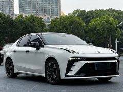 Lynk & Co Geely Lynk & Co 03 1.5T DCT Pro - ფოტო 3