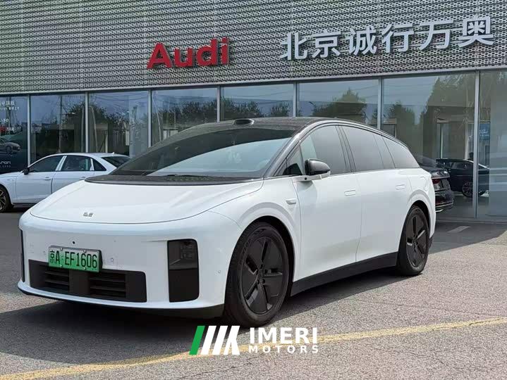 Li Auto i6 Two-Wheel Drive Standard