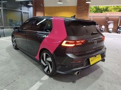 Volkswagen Golf GTI 2021 380TSI DSG GTI - ფოტო 3