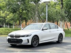 BMW 3 Series 320Li M Sport Package - ფოტო 1