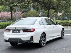 BMW 3 Series 320Li M Sport Package - ფოტო 20