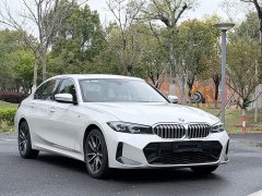 BMW 3 Series 320Li M Sport Package - ფოტო 3