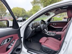 BMW 3 Series 320Li M Sport Package - ფოტო 4