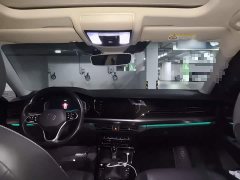 Volkswagen Passat 330TSI Luxury - ფოტო 10