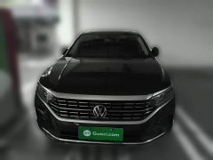 Volkswagen Passat 330TSI Luxury - ფოტო 2
