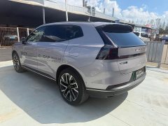 Volvo XC70 Plug-in Hybrid 2026 AWD Extended Range Plus - ფოტო 11