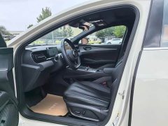 BYD Dolphin 06 DM-i Smart Drive 120KM Premium Edition - ფოტო 5