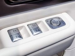 Li Auto Li Xiang MEGA Ultra - ფოტო 8