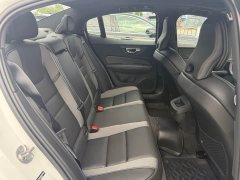 Volvo S60 2025 B5 Inscription Sport - ფოტო 16