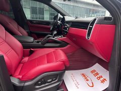 Porsche Cayenne New Energy Cayenne E-Hybrid 2.0T Platinum Edition - ფოტო 13