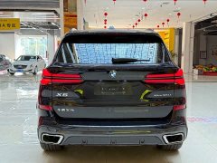 BMW X5 xDrive 30Li M Sport Luxury Night Edition Package - ფოტო 15