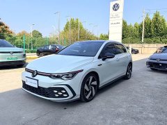 Volkswagen Golf GTI 2023 380TSI DSG GTI - ფოტო 2