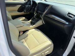 Toyota Vellfire Crown Hybrid 2.5L HV Luxury Edition - ფოტო 10