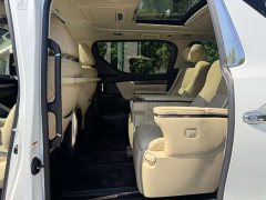 Toyota Vellfire Crown Hybrid 2.5L HV Luxury Edition - ფოტო 12
