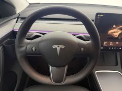 Tesla Model Y Rear-Wheel Drive - ფოტო 16