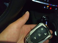 Cadillac XT4 28T FWD Luxury - ფოტო 4