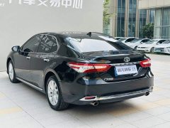 Toyota Camry 2.0G Luxury Edition - ფოტო 16
