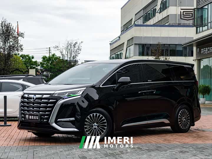 Denza D9 DM-i 980 Four-Wheel Drive Flagship