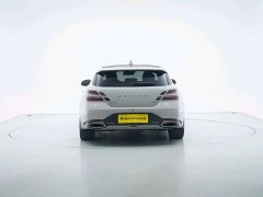 Genesis G70 2.0T Hunt Edition Rear-Wheel Drive Luxury Shooting Brake - ფოტო 5