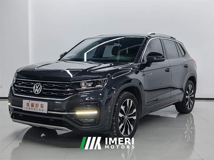 Volkswagen Taos 380TSI AWD R-Line Smart Connected Edition