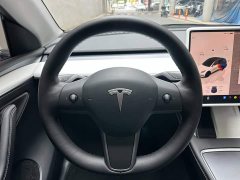 Tesla Model Y Long Range All-Wheel Drive - ფოტო 12