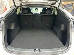 Tesla Model Y Long Range All-Wheel Drive - ფოტო 8