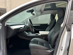 Tesla Model Y Long Range All-Wheel Drive - ფოტო 9