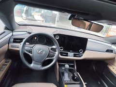 Lexus ES 2025 200 Premium Edition - ფოტო 9