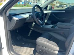 Tesla Model Y Rear-Wheel Drive - ფოტო 10