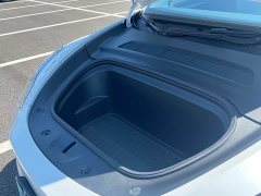 Tesla Model Y Rear-Wheel Drive - ფოტო 12