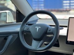 Tesla Model Y Rear-Wheel Drive - ფოტო 5