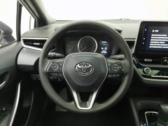 Toyota Corolla 2022 Hybrid 1.8H E-CVT Luxury - ფოტო 11