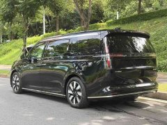 Volvo EM90 2025 Ultra Six-Seater - ფოტო 3