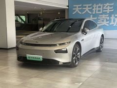 Xpeng P7 2020 586E - ფოტო 1