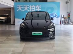 Tesla Model Y Long Range All-Wheel Drive - ფოტო 2