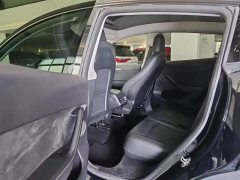 Tesla Model Y Long Range All-Wheel Drive - ფოტო 5