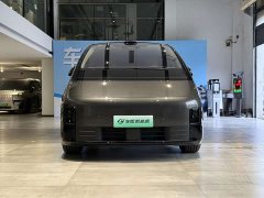 Li Auto MEGA 2025 Home Family Edition - ფოტო 2
