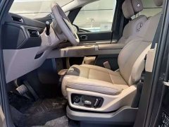 Li Auto MEGA 2025 Home Family Edition - ფოტო 6