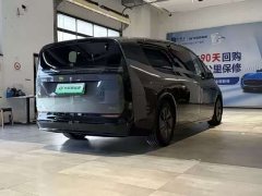 Li Auto MEGA 2025 Home Family Edition - ფოტო 8