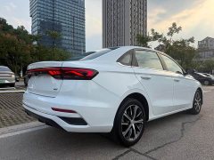 Geely Emgrand 4th Generation 1.5L CVT Luxury - ფოტო 5