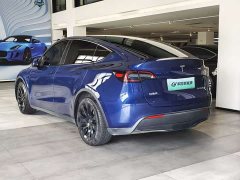 Tesla Model Y Long Range All-Wheel Drive - ფოტო 9