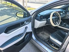 BYD Qin Plus 2021 DM-i 55KM Flagship - ფოტო 8