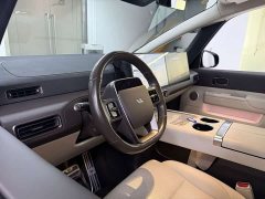 Li Auto Li Xiang MEGA Ultra - ფოტო 10