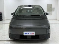 Li Auto Li Xiang MEGA Ultra - ფოტო 2