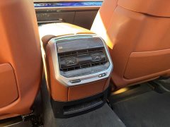 BMW i7 eDrive50L Luxury Enjoyment Package - ფოტო 20
